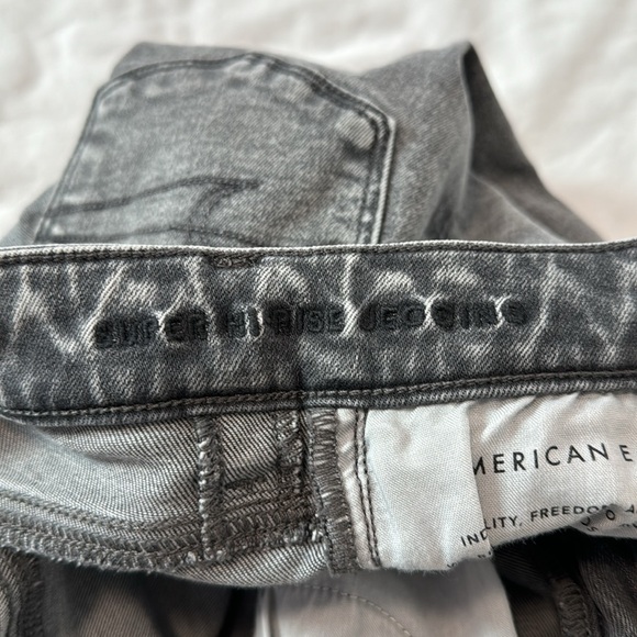 American Eagle super hi-rise jegging in distressed black, size 00 - Picture 7 of 7